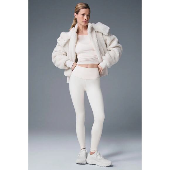 NWT Alo Yoga Foxy Sherpa Jacket Ivory Sz XS - Picture 2 of 6